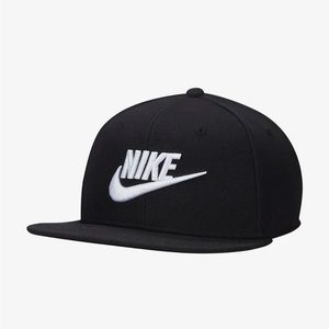 Nike Dri-FIT Pro Structured Futura Cap